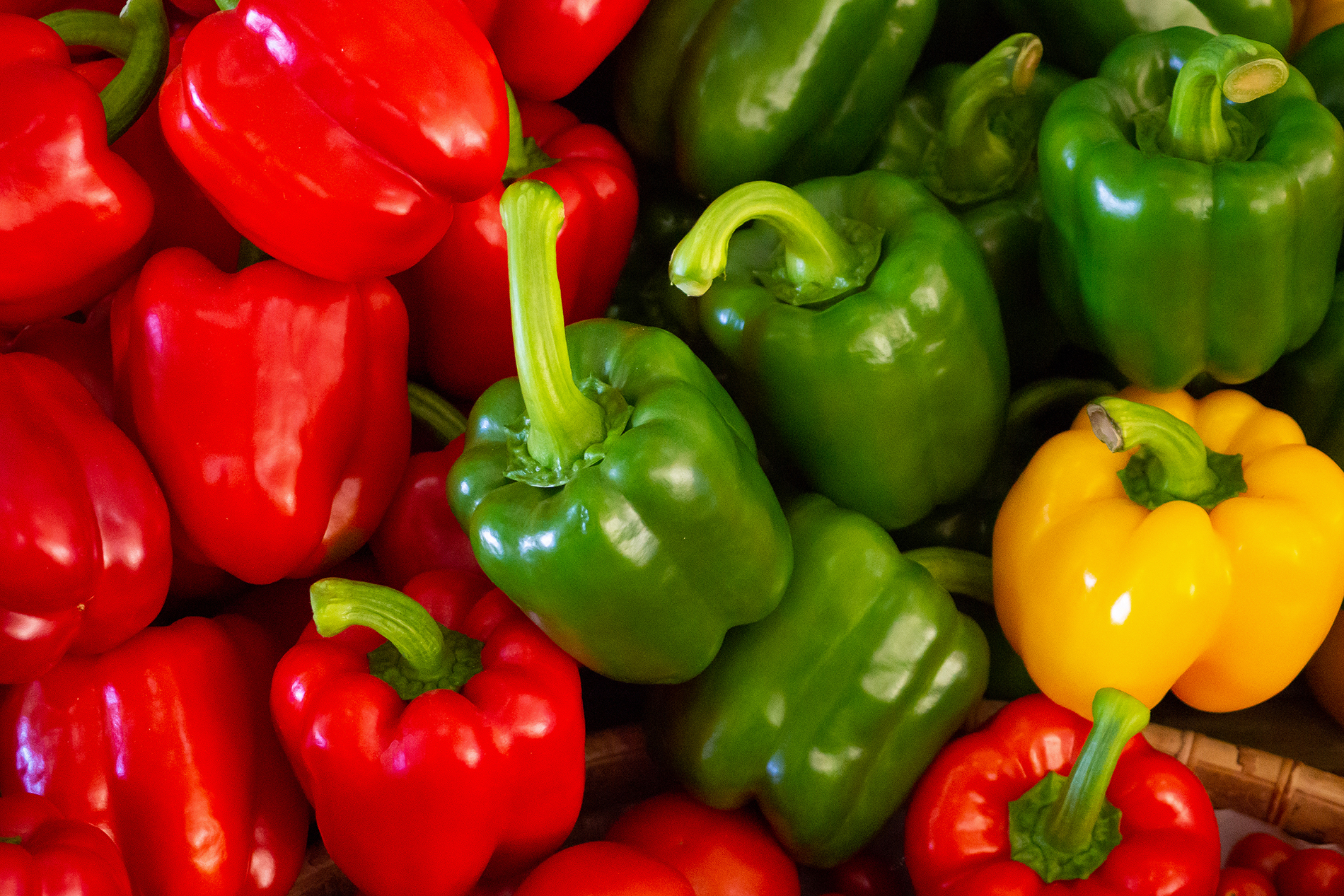 Red and shop green bell peppers