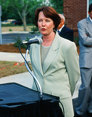 Barbara Willm speaking at opening of LMC Community Medical Center