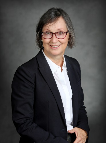 Macinnis_Kay Head shot of Kay MacInnis, RD