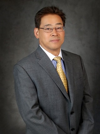 Head shot of Dr. Meng