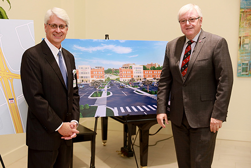 LMC President Tod Augsburger and UofSC President Michael Amiridis announcing partnership 