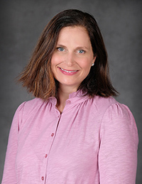 head shot of Dr. Evelyn Roland