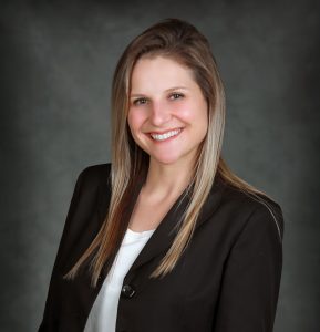 Headshot of Dr. Amanda Warner.